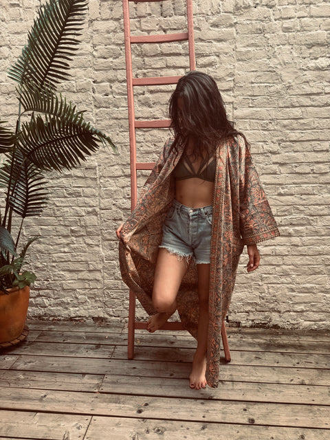Kimono Shanti