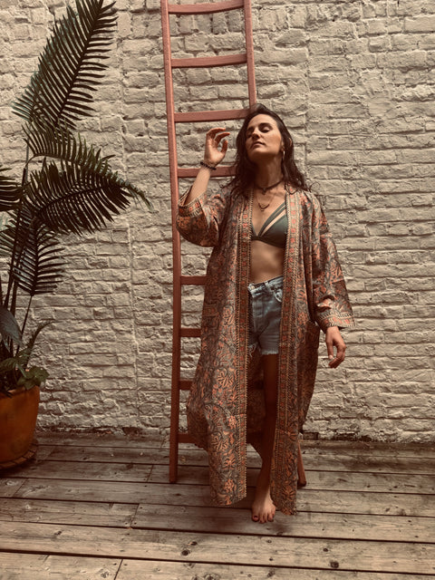 Kimono Shanti